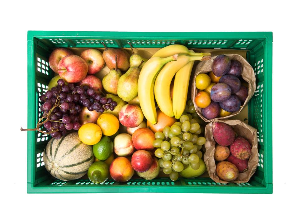 Cassettina in plastica dura richiudibile denominata "Frutta Mista" composta con frutta fresca di stagione biologica - 5/7/10 kg